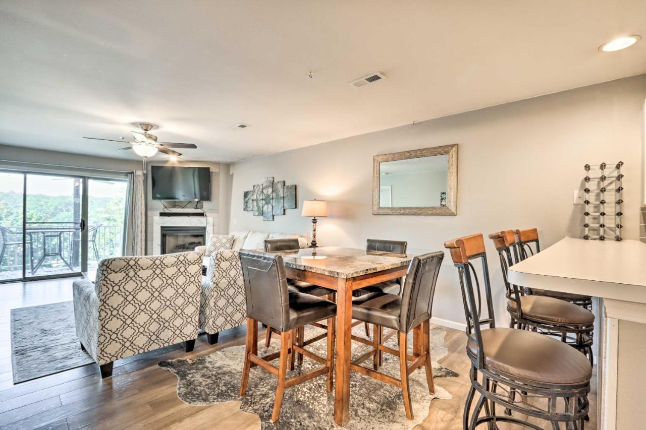Lake Of The Ozarks Home With Balcony And Grill! オーセージ・ビーチ エクステリア 写真